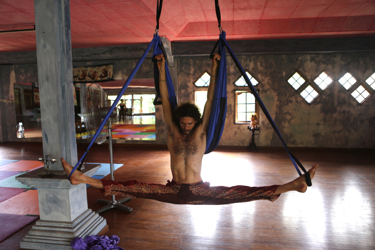 2016 – Yoga Quest – Allowah Stretching 2016 - Yoga Quest - Allowah Stretching